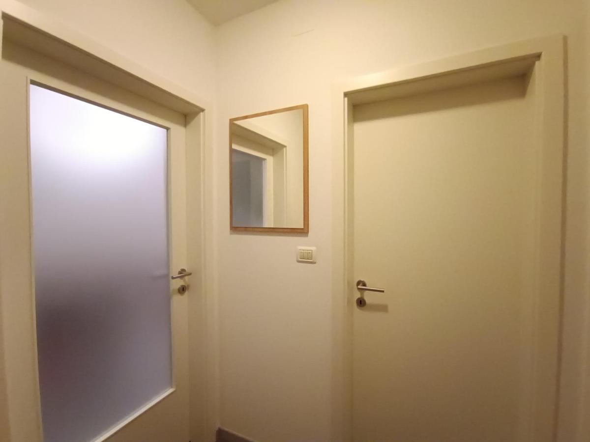 Apartment Luka Pola Esterno foto